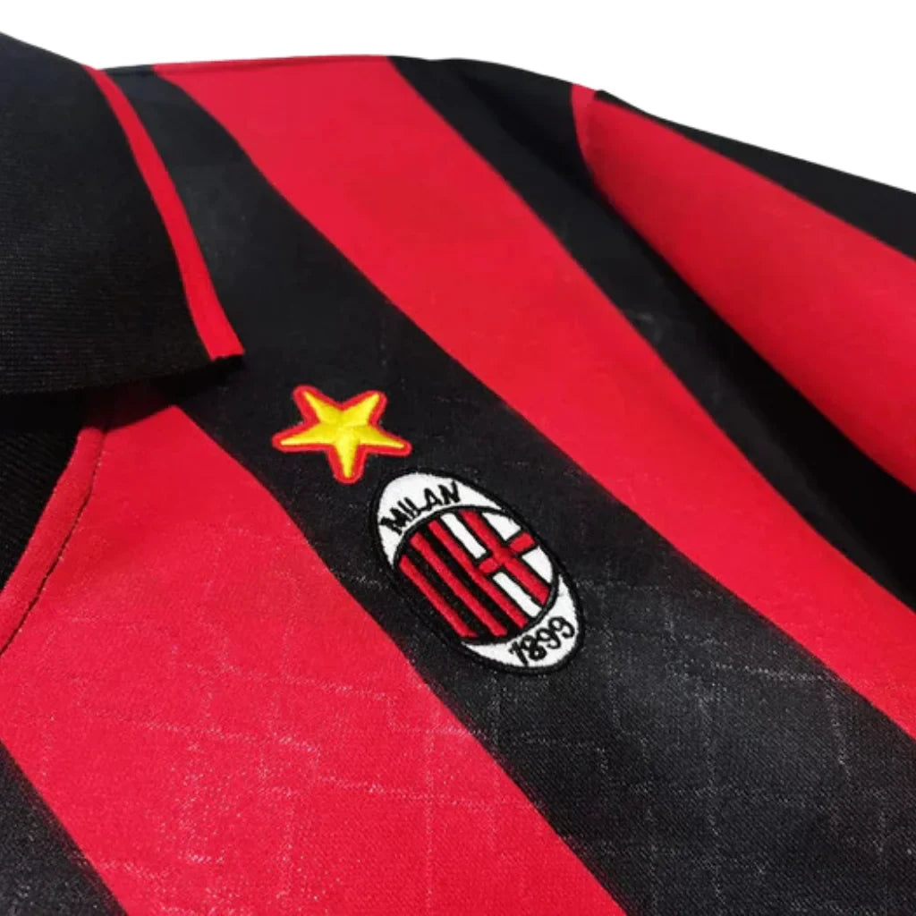 Jersey Milan Retro Vermelha e Preta Lotto - 1995/1996