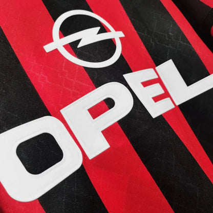 Jersey Milan Retro Vermelha e Preta Lotto - 1995/1996